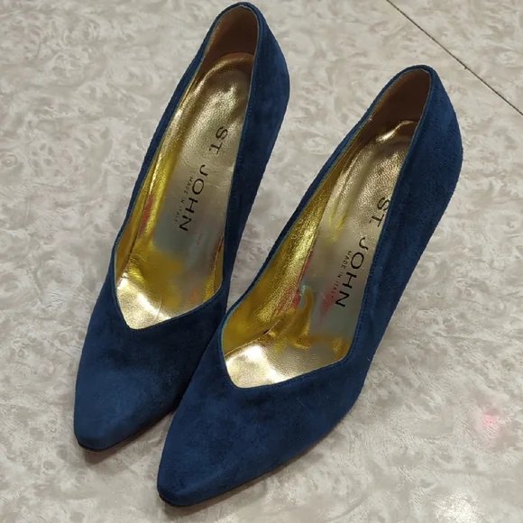 Rare Vintage St. John Blue Suede Heels Size 6.5 - Picture 1 of 7